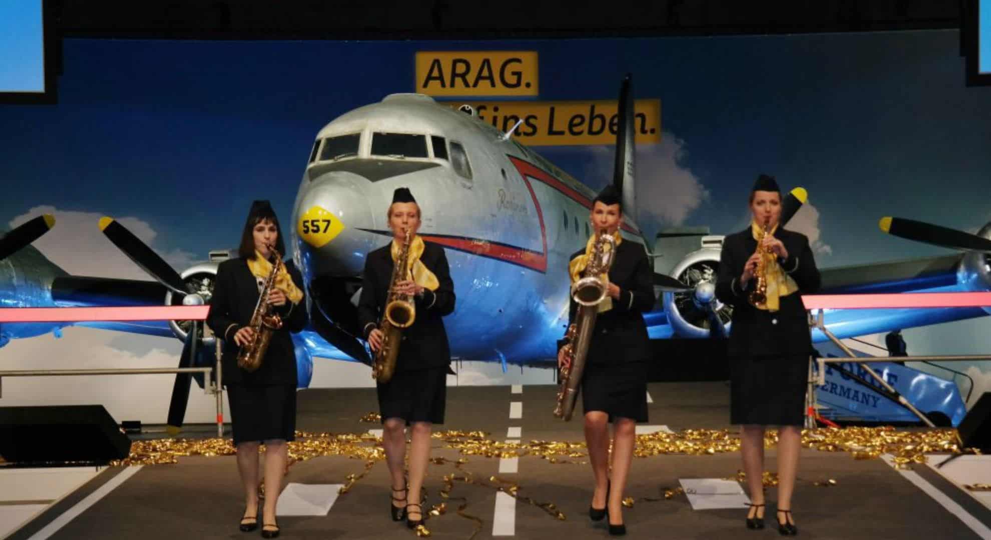 http://Hangar%20III,%20Vertriebsauftaktveranstaltung%20der%20ARAG%20SE,%20First%20Ladies