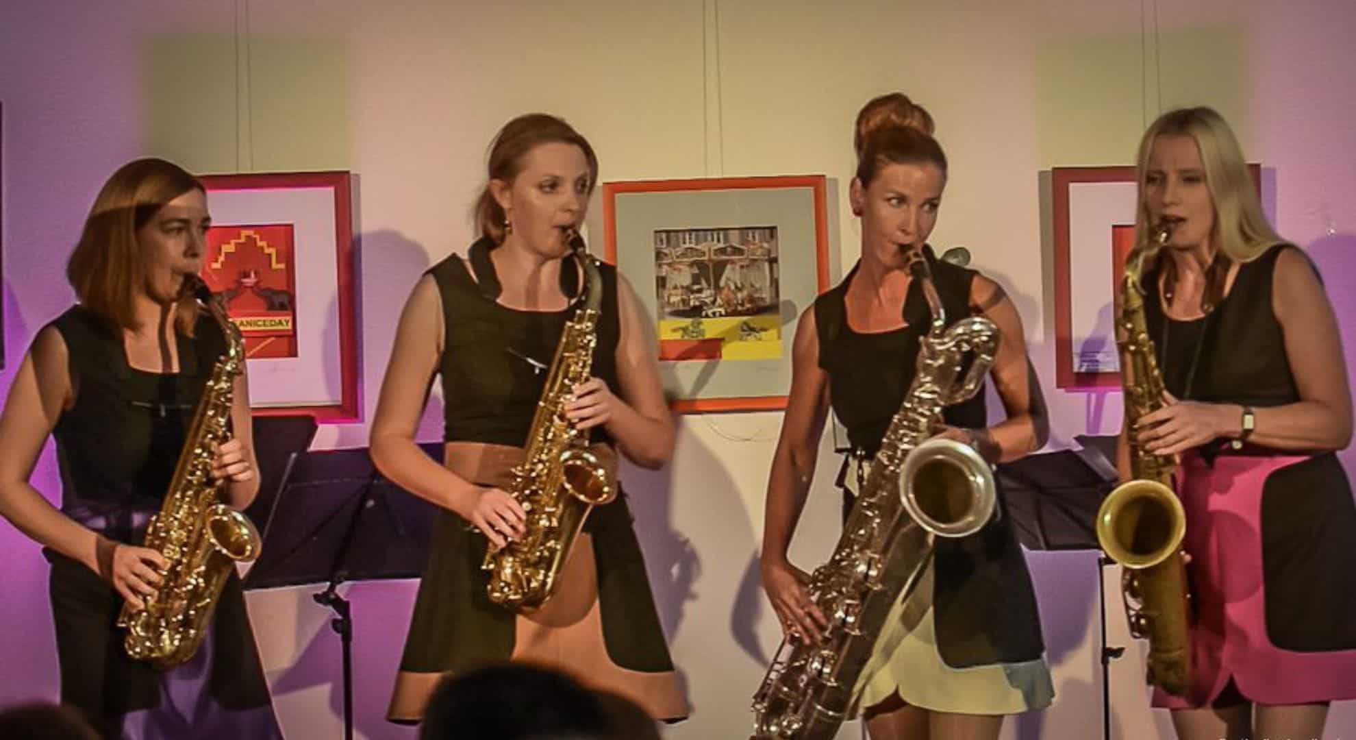 http://First%20Ladies%20privates%20Event%20Damenband%20Berlin